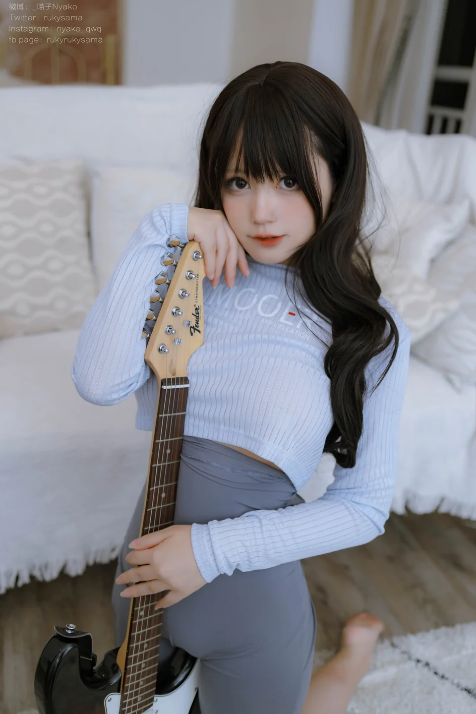 Nyako喵子 - 吉他妹妹 连衣裙 [71P,1V-712MB] tg@simisebaisi 【丝足阁】019.webp